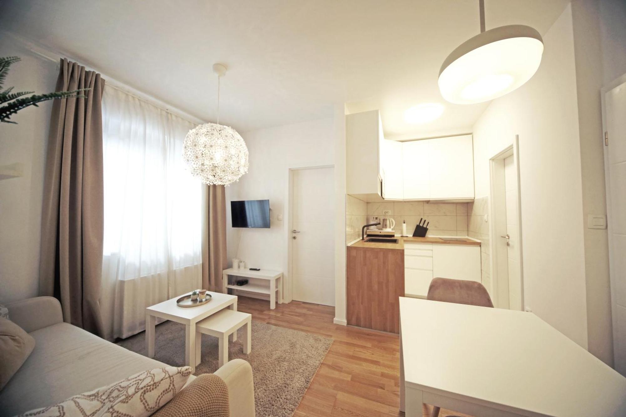 Apartment Fala - Self Check-in 0-24, Fast Wi Fi, Center Zagreb