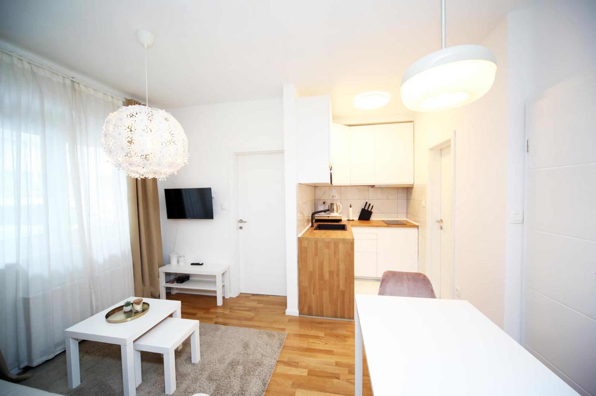 Fala - Self Check-in 0-24, Fast Wi Fi, Center Apartment Zagreb